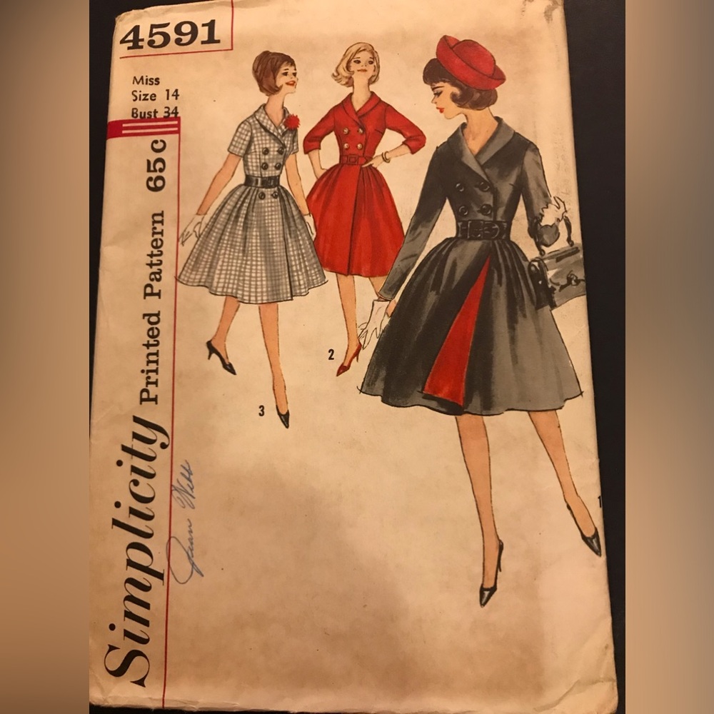 Size 14 McCalls Vintage (used) Pattern 4591